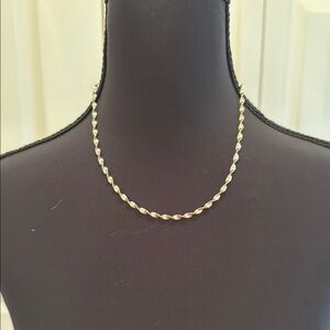 Elegant Silver Necklace Timeless Jewelry